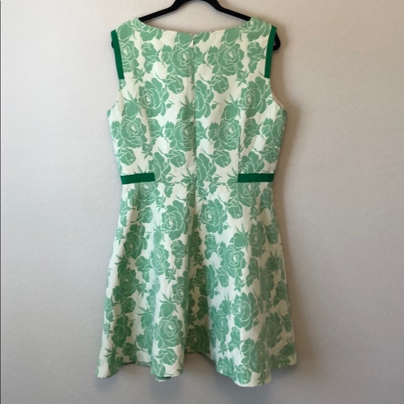 Antonio Melani Green Rose Floral Dress - Picture 4 of 9